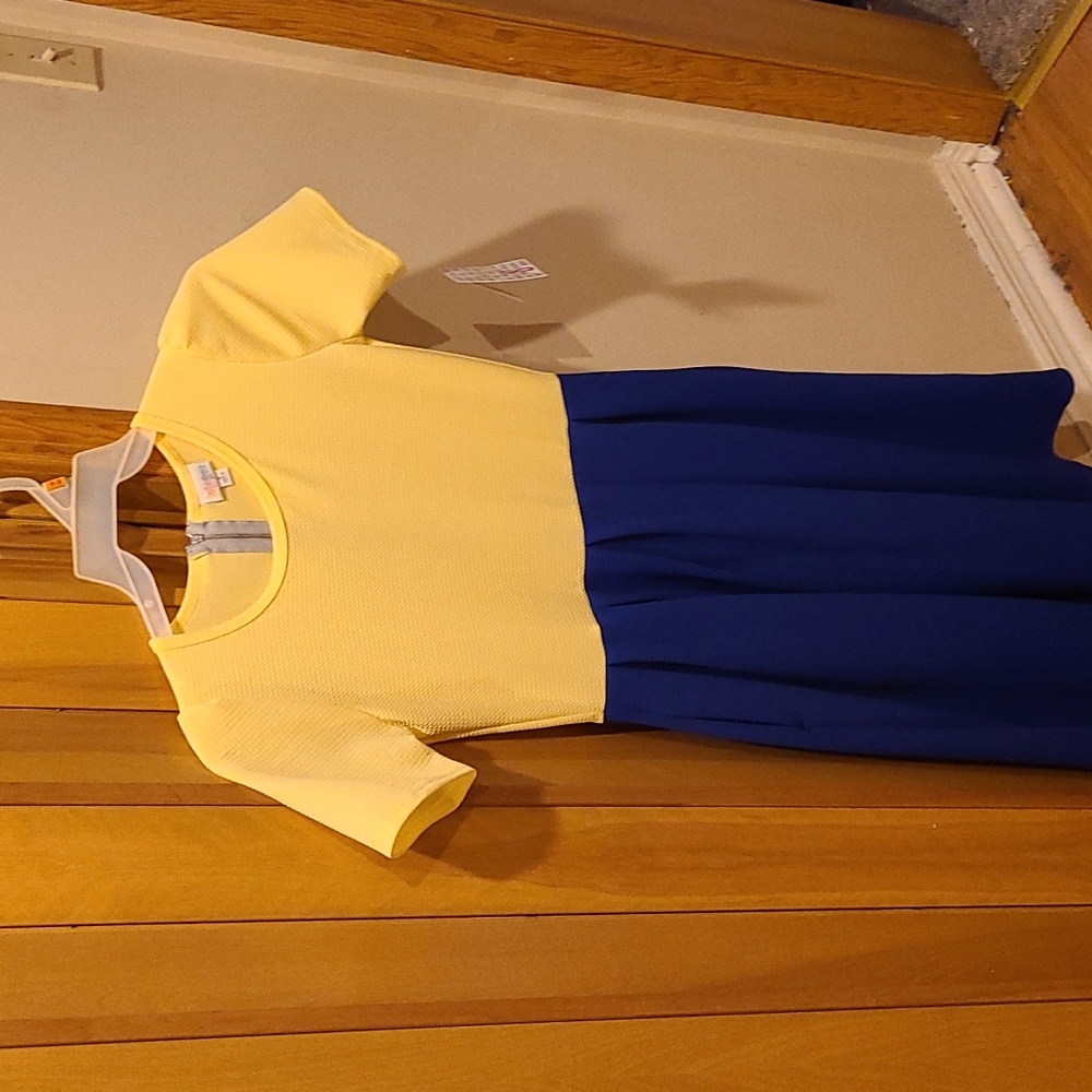 LuLaRoe Yellow and Blue size Small Amelia Dress